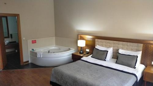 Cekirge Mahallesi Hotel | Tiara Thermal & SPA Hotel