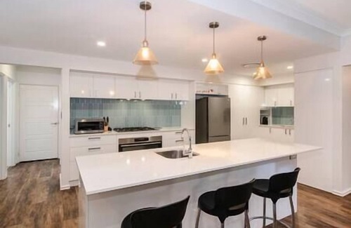 West Busselton House | Tidal Wave Hideaway