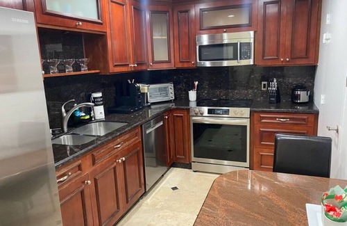 Hollywood South Central Beach Condo | Tides Ocean Front, Ocean View resort style. New Appliances and Furnishings
