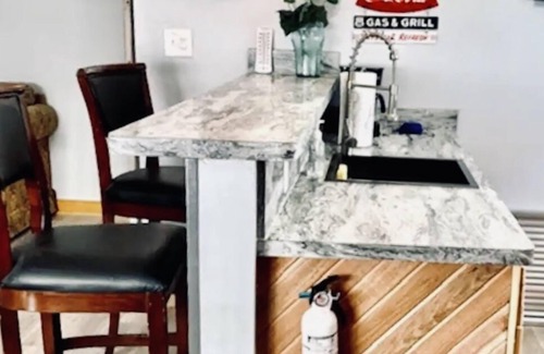 Tidioute House | TIDIOUTE WHISKER BISCUIT-ALLEGHENY RIVER VIEW WITH ACCESS