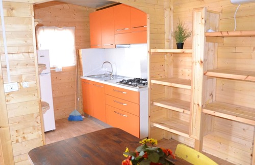 Lido di Dante Ski Chalet | Tidy Chalet with Terrace near Sea