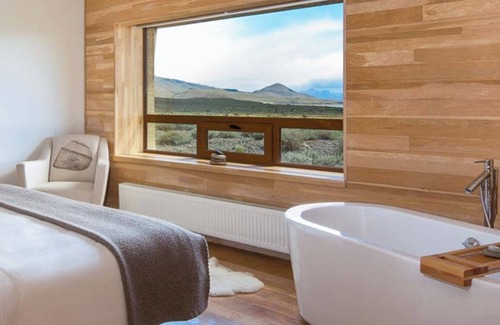 Torres Del Paine Hotel | Tierra Patagonia