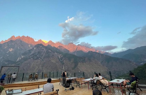 Yulong House | Tiger leaping gorge tea horse gasthaus