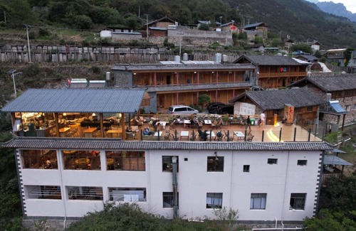Yulong House | Tiger leaping gorge tea horse gasthaus