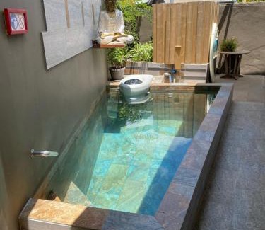 Faanui House | Tiki House