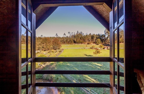 Cacia Cabin | Tilt Tree House - Vale da Silva Villas