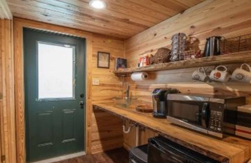 Letohatchee Cabin | Timber Retreat Rustic Tree House