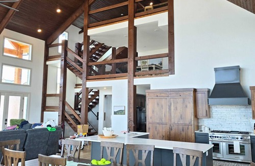 Fish Haven House | Timberhaven Cabin | Bear Lake Retreat | Sleeps 40+