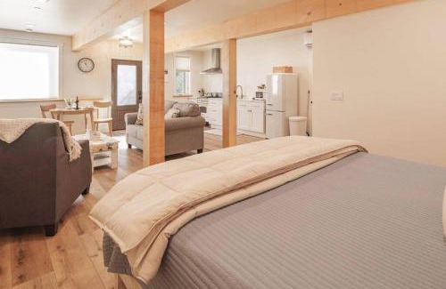 Twain Harte Villa | Timberwood Cottage in Downtown Twain Harte