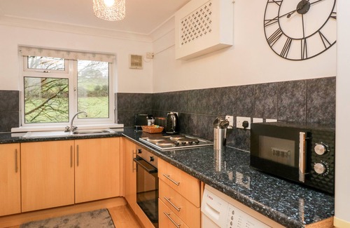 Arnside Cottage | TIME AND TIDE, romantic, character holiday cottage in Arnside