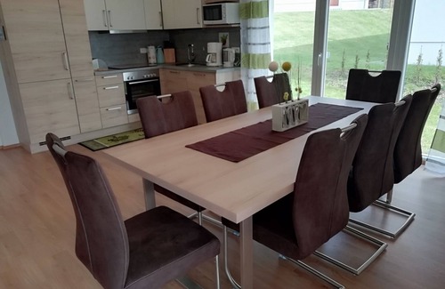 Lojzova Paseka House | Time out right by the lake