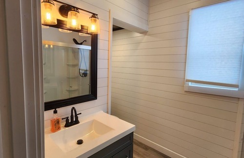 Huntley Apartment | Timeless Elegance: Victorian 1890, Spacious 1st Floor Apartment.