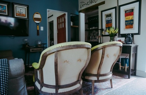 Waverley Cottage | Timeless Elegance for Discerning Traveler