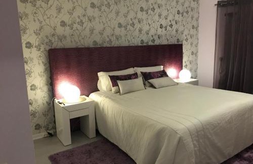 Vilamoura Apartment | Timeless Vacations Vilamoura Marina Flat WIFI & Pool