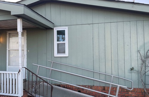 Vienna House | Times Past Ranch House with Ramp and Kid/Pet Friendly