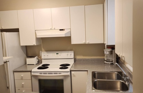 West End Hotel | Times Square Suites Hotel