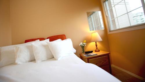 West End Apartment | Times Square Suites Hotel