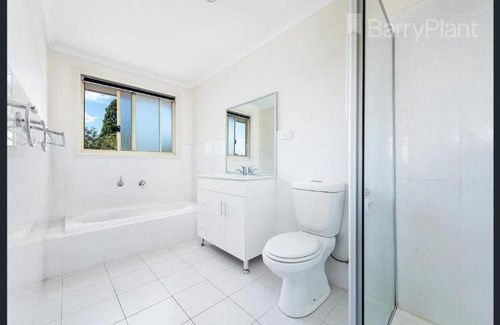 Springvale House | Tina house