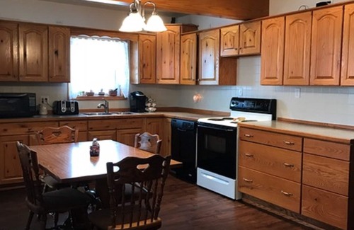 Valois House | Tina's Lake House | Your Summer Getaway to the Heart of the Finger Lakes