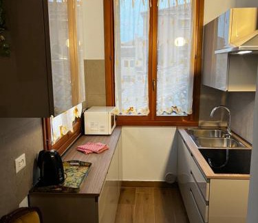 Cannaregio Apartment | TINTORETTO 4, 3 GRANDI CAMERE DA LETTO, 2 BAGNI