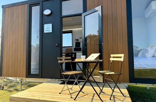 Storm King Resort | Tiny Away Escape at Granite Belt - Sommerville Valley