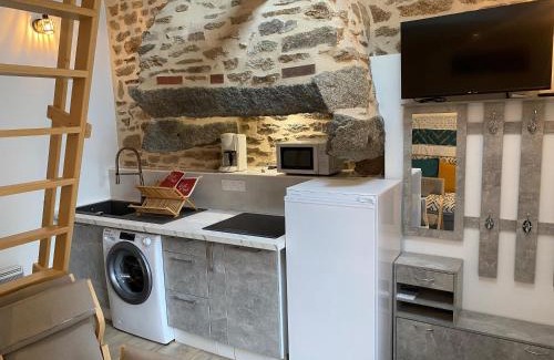 Cohiniac House | Tiny breyz