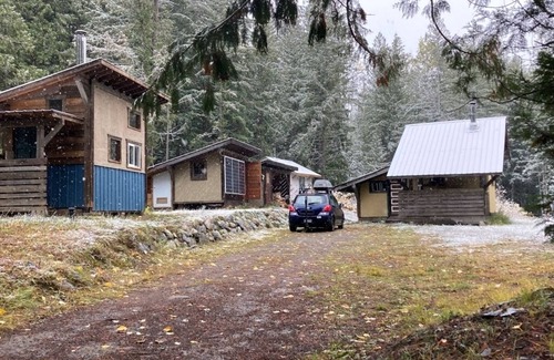 Retallack Cabin | Tiny Cabin, off grid ski cabin