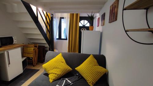 Louis Bertrand-Mirabeau-Semard Apartment | Tiny&Green House