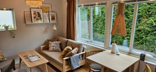 Savedalen House | Tiny grey house with loft, 15 min from city center