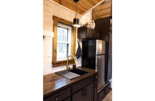 Farmdale House | Tiny Haven