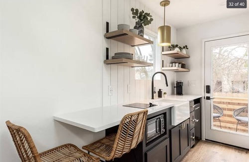 Austin House | TiNy HoMe-10min S Congress/Barton Springs/Downtown