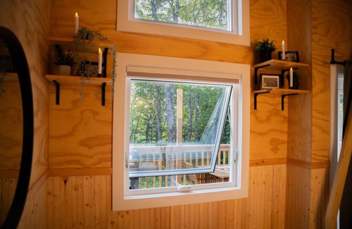 Chester Ski Chalet | Tiny home in Chester Nova Scotia. Hosted by Dordean Suites