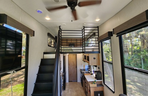 Fort Pierce House | Tiny home next to private pond on 1.75 acre fenced in homestead property.
