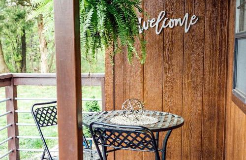 Marion House | Tiny House Cabin in Marion, IL