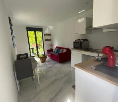 Dammarie Les Lys House | Tiny House DALIA Jardin & forêt 10 min de la gare