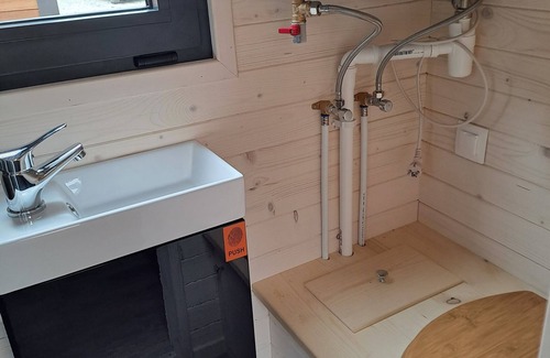 Saint-Martin-au-Bosc Cabin | Tiny house with pool and jacuzzi