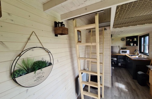 Saint-Martin-au-Bosc Cabin | Tiny house with pool and jacuzzi