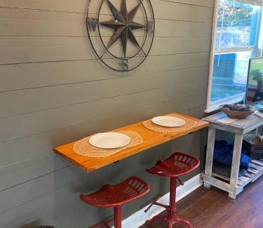 Nacogdoches Villa | Tiny House Oasis Nature Escape Unit A