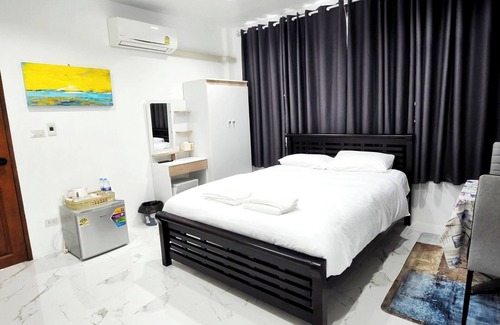 Bang Phai House | Tiny Island Lake Lodge