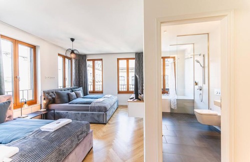 Innere Altstadt Apartment | TIP! Design trifft Lage 120 qm Premium Apartment