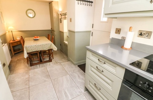 Bainbridge Cottage | TIPLADY COTTAGE, family friendly, character holiday cottage in Hawes