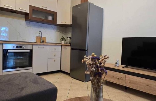Golem Apartment | Tirent Beach Apartment