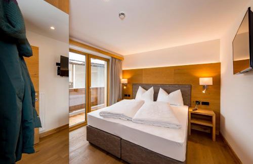 Seefeld Pedestrian Zone Apartment | Tiroler Weinstube