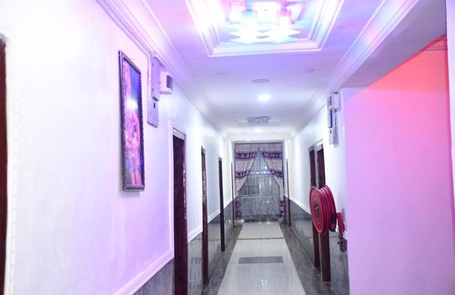 Amuwo Odofin Hotel | Titanic Ocean View Hotel