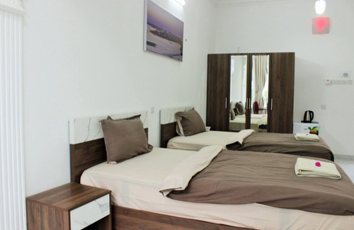 Tiwi Hotel | Tiwi Sunrise