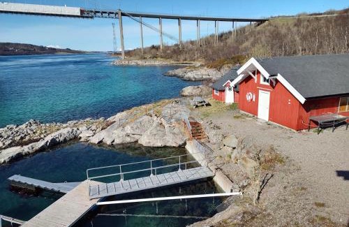 Evenskjer House | Tjeldsundbrua Overnatting - Sjøhus1