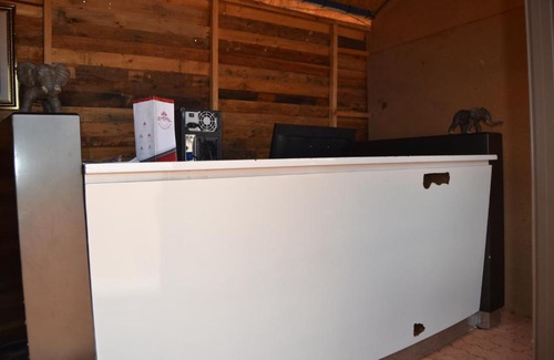 Gaborone House | Tlou Hotel, Rasesa