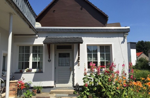 Greifenstein Apartment | To Bachrauschen Wohlfuelwohnung in the picturesque Ulm valley, 5km to the Lahn valley
