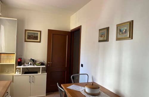 Prato Apartment | To Florence Apartment, 2 rooms 6 guests parking space
