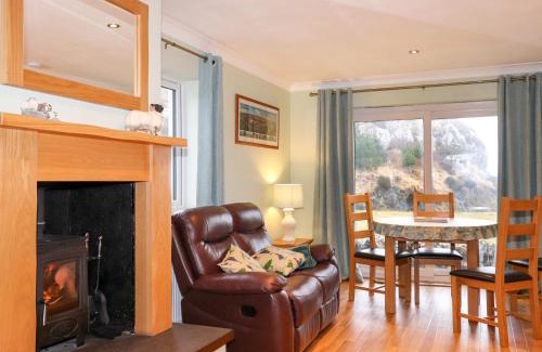 Finsbay House | Tobson